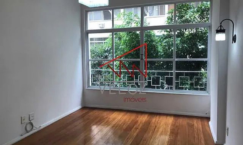 Apartamento-À Venda-...