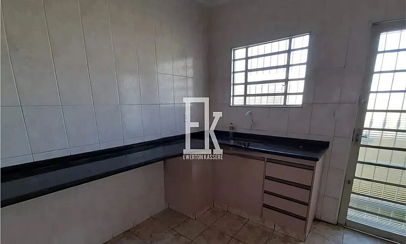 Casa Térrea À Venda ...