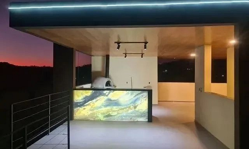 Casa À Venda Com Vis...