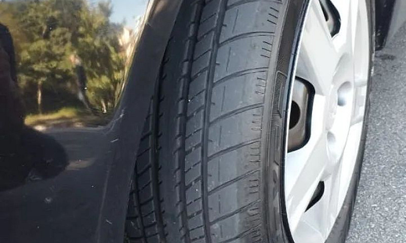 Ford Fiesta 1.0 8V F...