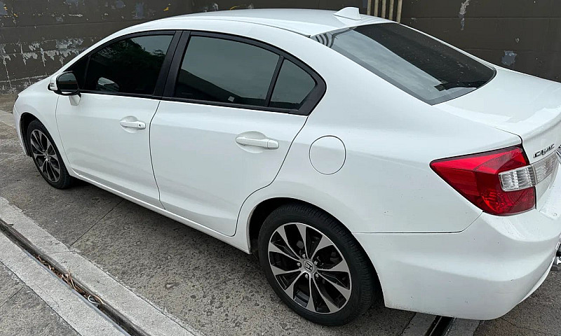 Honda Civic Sedan Lx...