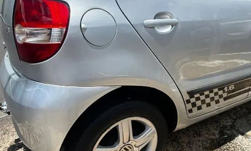 Volkswagen Fox Plus ...
