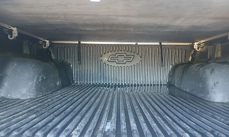 Chevrolet S10 P-Up C...