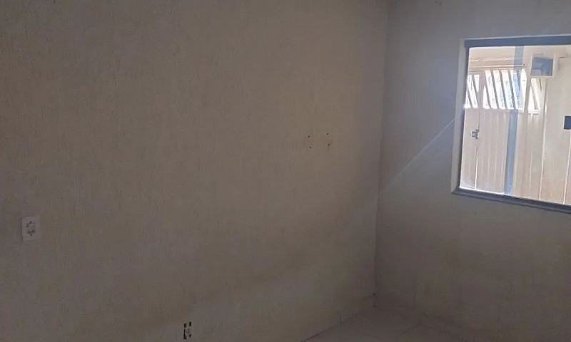 Casa Disponível ...
