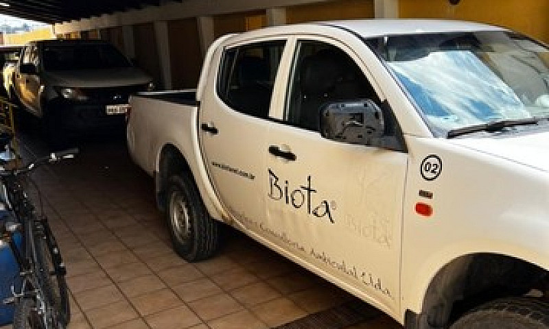 Mitsubishi Triton 20...