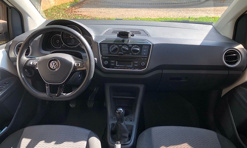 Volkswagen Up Tsi Mo...