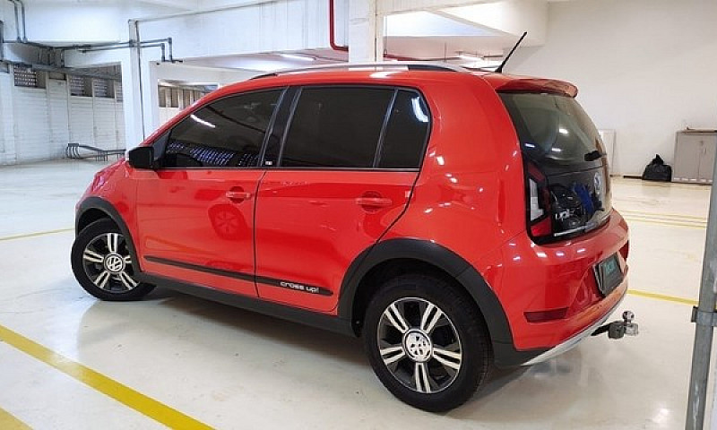 Volkswagen Cross Up ...