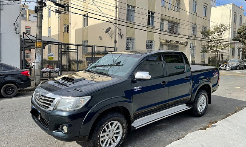 Hilux Srv 3.0 Aut 4X...