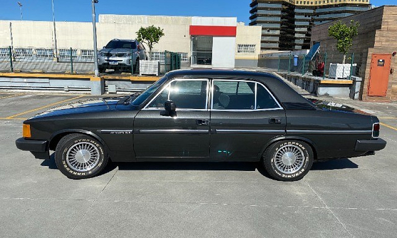 Opala Comodoro 1990 ...