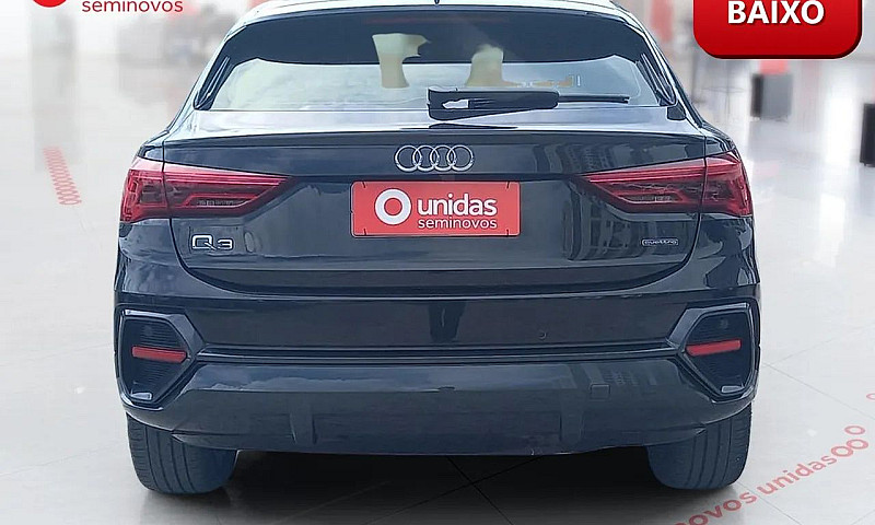 Audi Q3 Spb Performa...