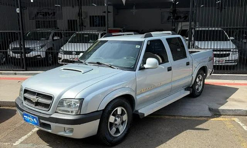Chevrolet S10 Pick-U...
