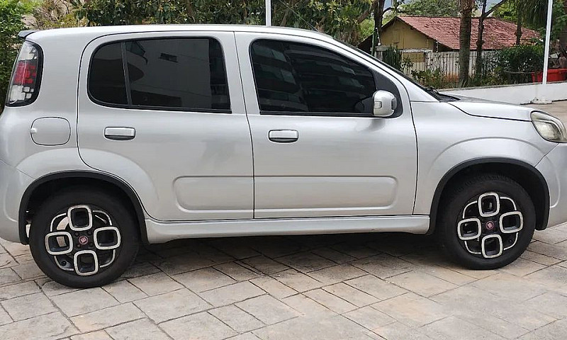 Vendo Uno Sporting 1...