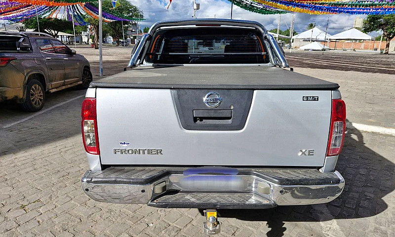 Frontier Xe 4X2 2013...