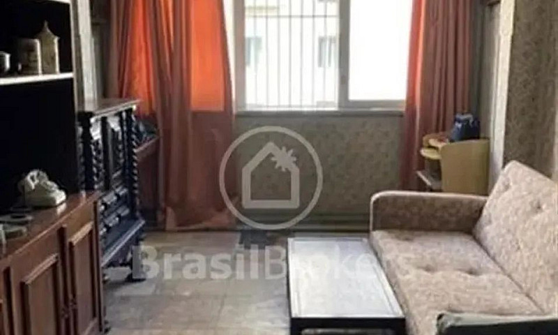 Apartamento No Leme ...