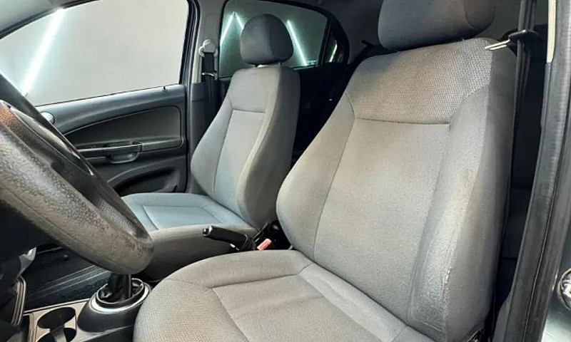 Volkswagen Gol Geraç...
