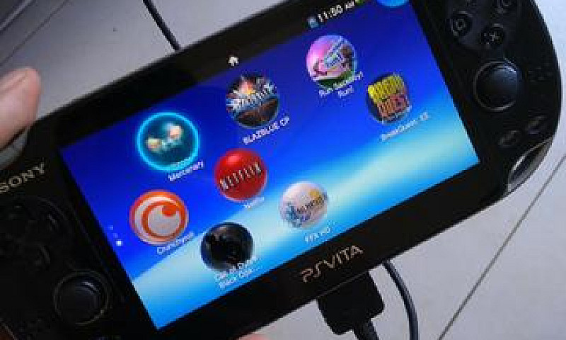 Psvita + 3 Jogos...