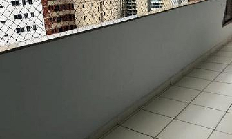 Apartamento Em Praia...