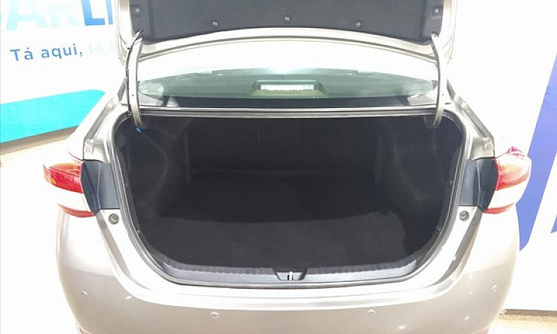 Toyota Yaris 1.5 16V...