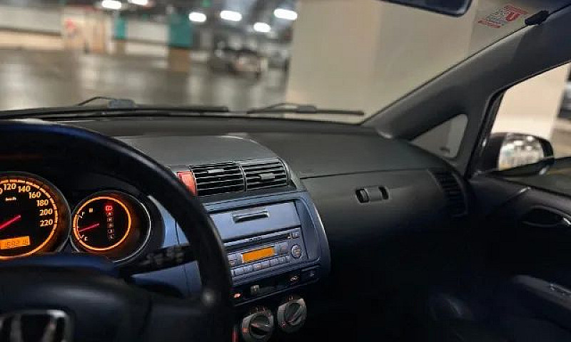 Honda Fit 2008...