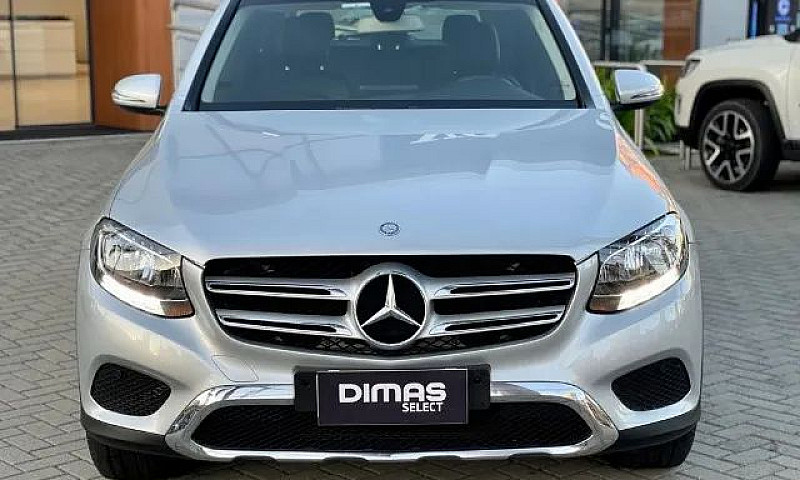 Mercedes-Benz Glc250...