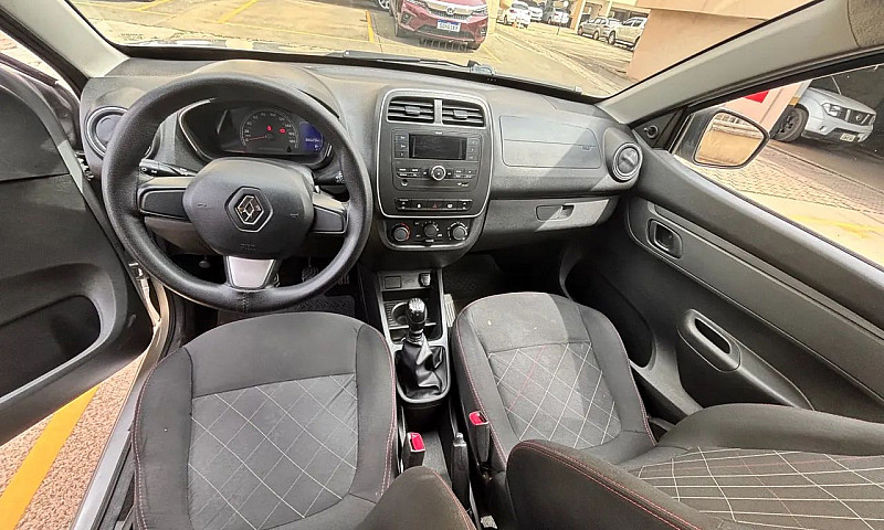 Renault Kwid Zen 1.0...