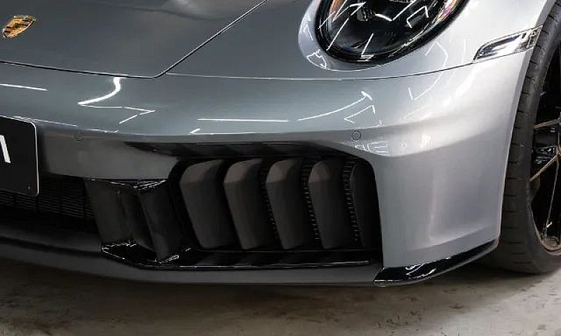 Porsche 911 Carrera ...