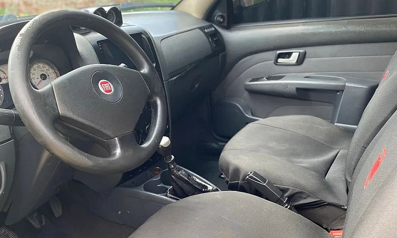 Fiat Strada Adventur...