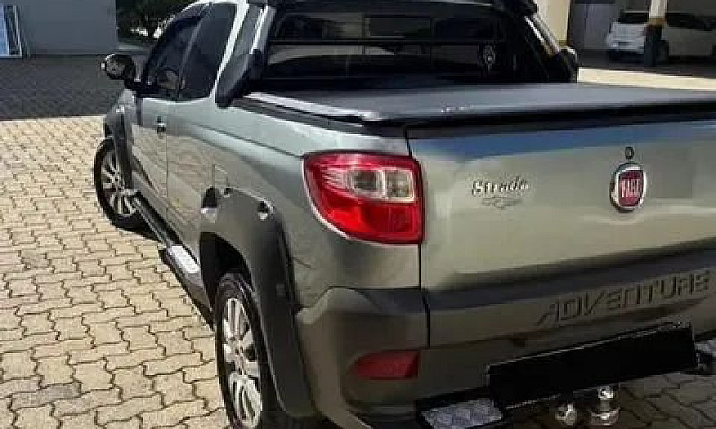 Fiat Strada Working ...