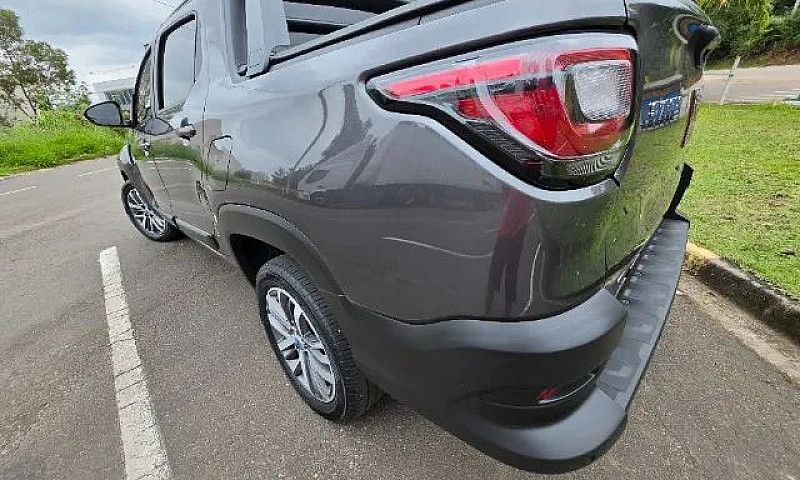 Fiat Strada Volcano ...