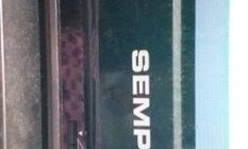 Vendo Televisão E Co...