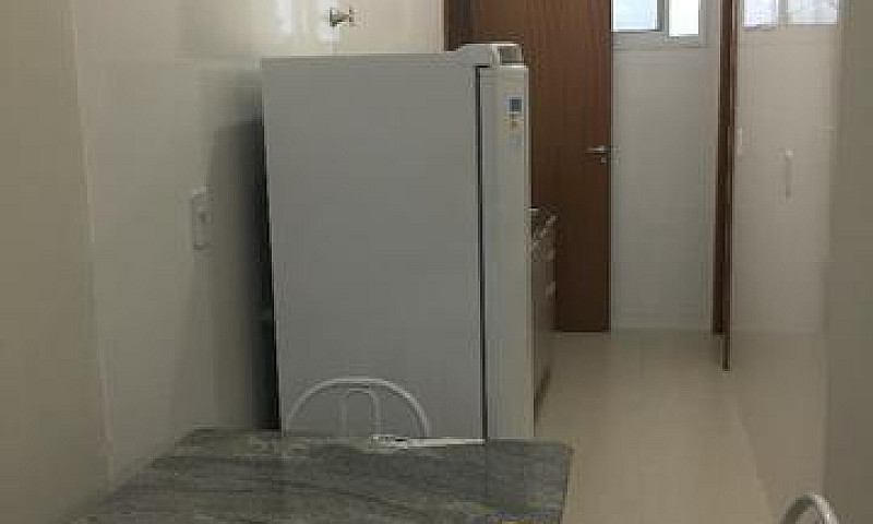 Apartamento A 250 Da...