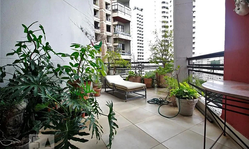 Apartamento À Venda ...