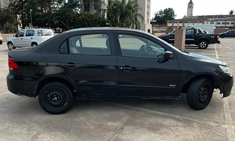 Volkswagen Voyage 1....