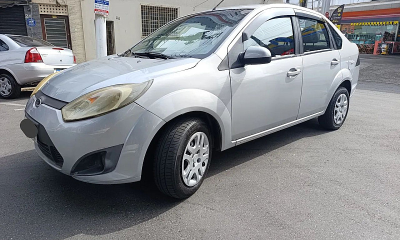 Ford Fiesta 1.6 Comp...