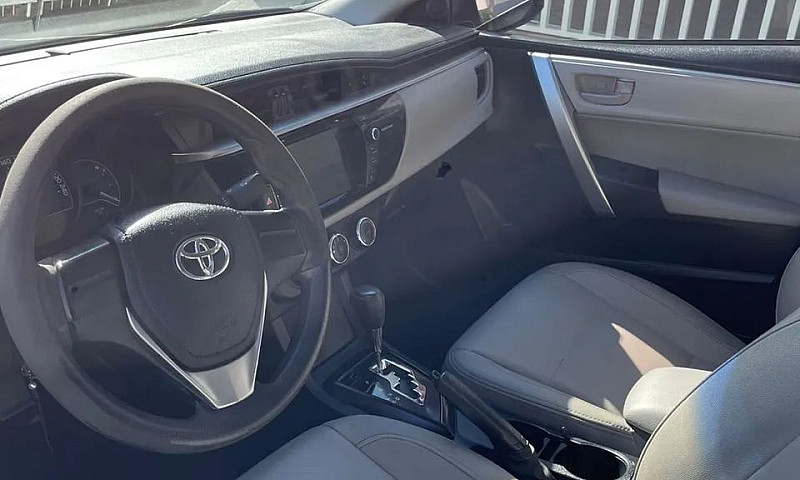 Toyota Corolla Gli 1...