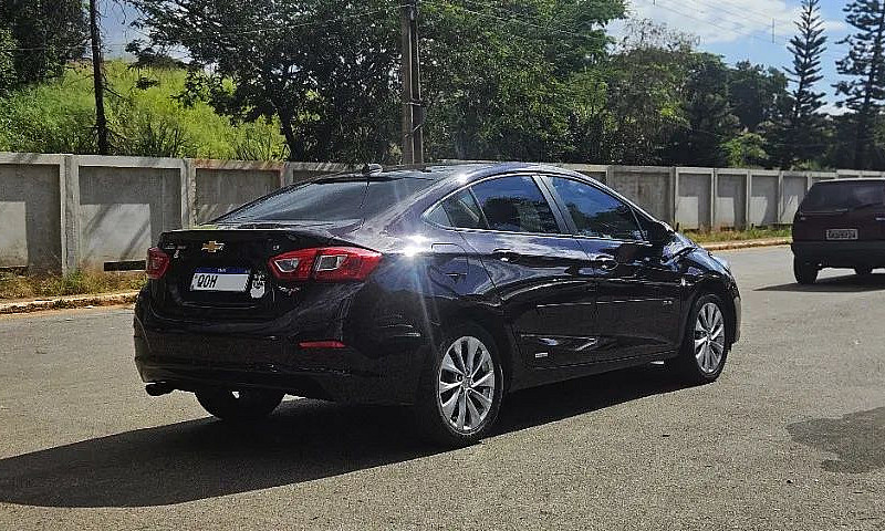 Chevrolet Cruze Lt 1...