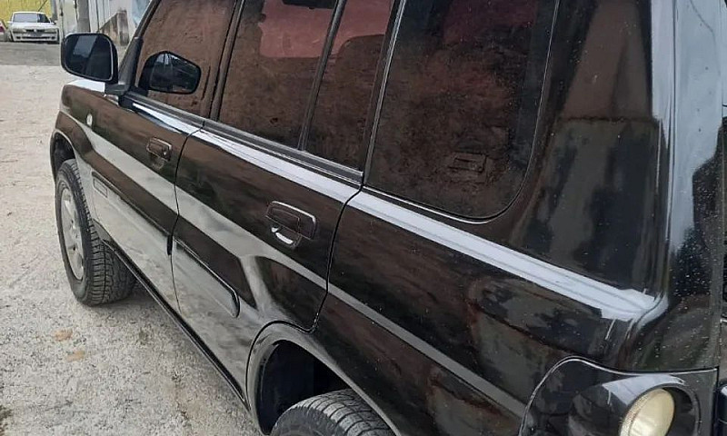 Mitsubishi Pajero Tr...