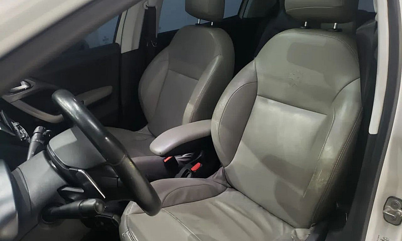 Peugeot 208 Griffe 1...
