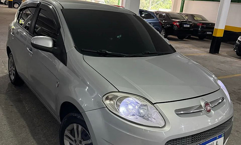 Fiat Palio Attractiv...