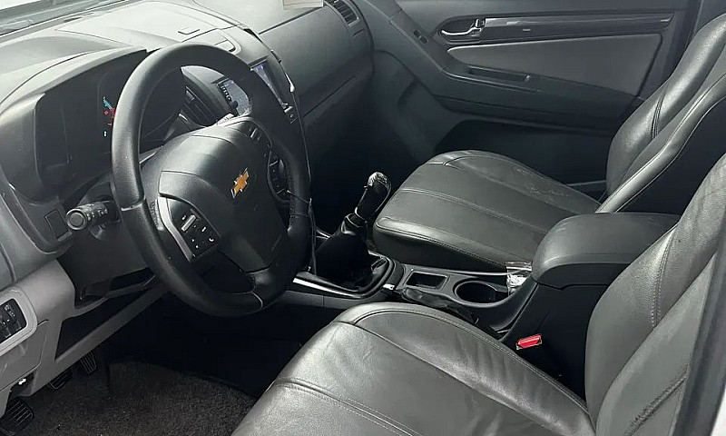 Chevrolet S10 Pick-U...