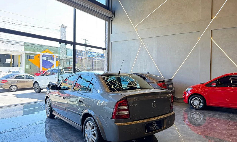 Chevrolet Astra Seda...