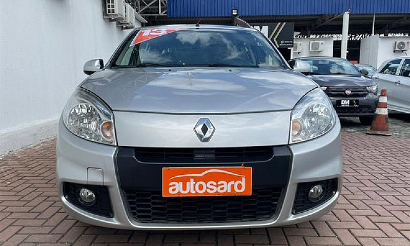 Renault Sandero 1.0 ...