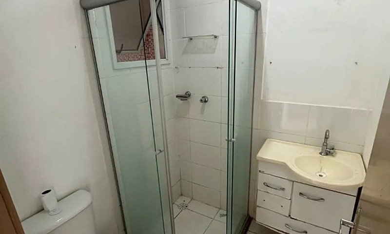 Casa 2 Quartos Condo...