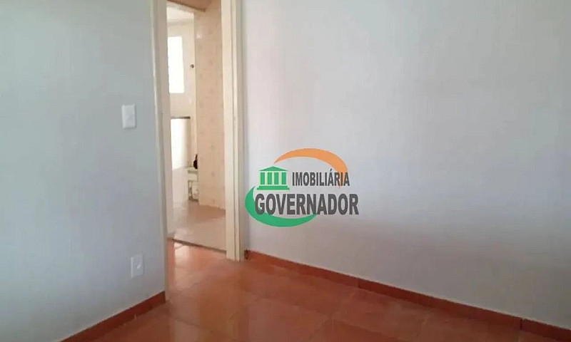 Casa Com 3 Quartos À...