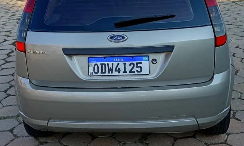Ford Fiesta 1.0 8V F...