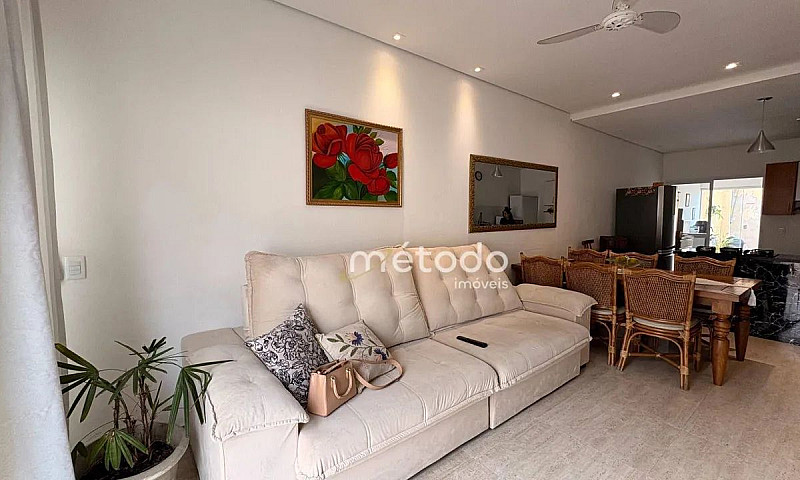 Casa Com 2 Quartos À...