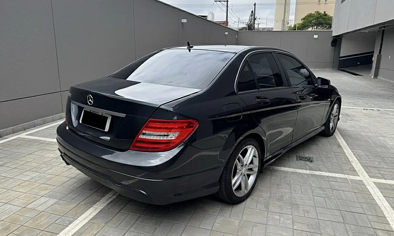 Mercedes-Benz C-180 ...