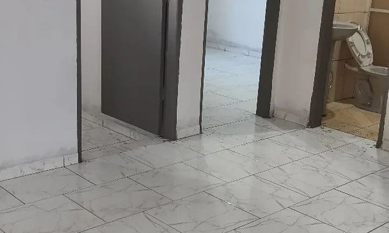 Alugo Kitnet ...