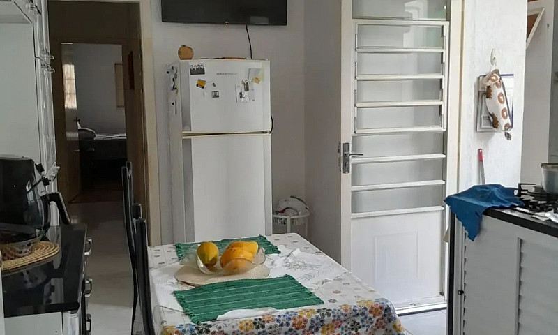Casa Com 3 Dormitóri...