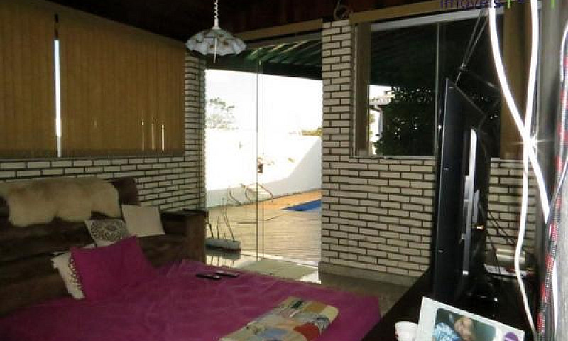 Casa A Venda Condomí...